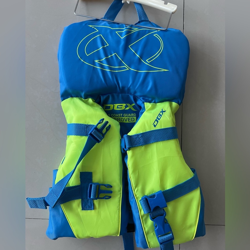 SOLD Baby life vest like new
